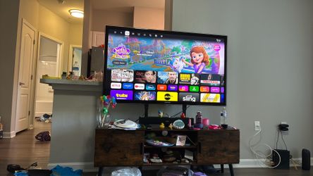 Tv + TV Stand