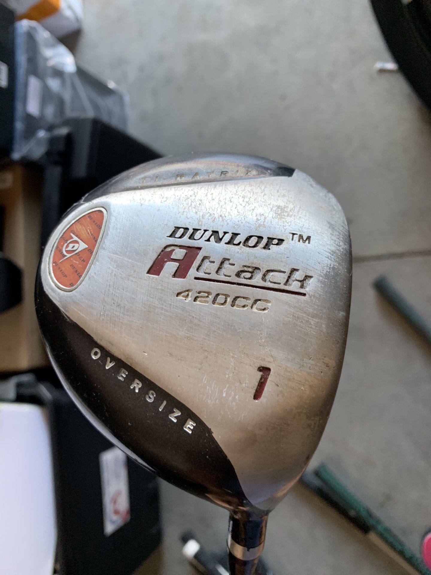 Dunlop attach golf club