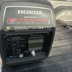 Honda EU2200i Generator 