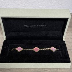 VC & A Pink Clover Bracelet