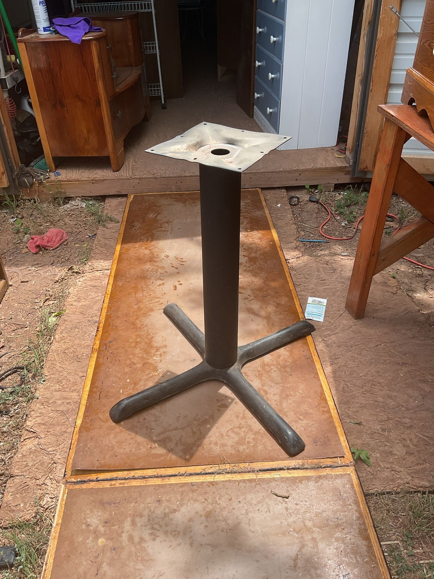 Table base 29 inches tall