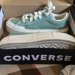 Converse Shoes 6 Mens 7.5 Womens