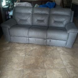 Recliner sofa