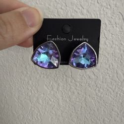 Women’s purple triangle shaped stud Earrings