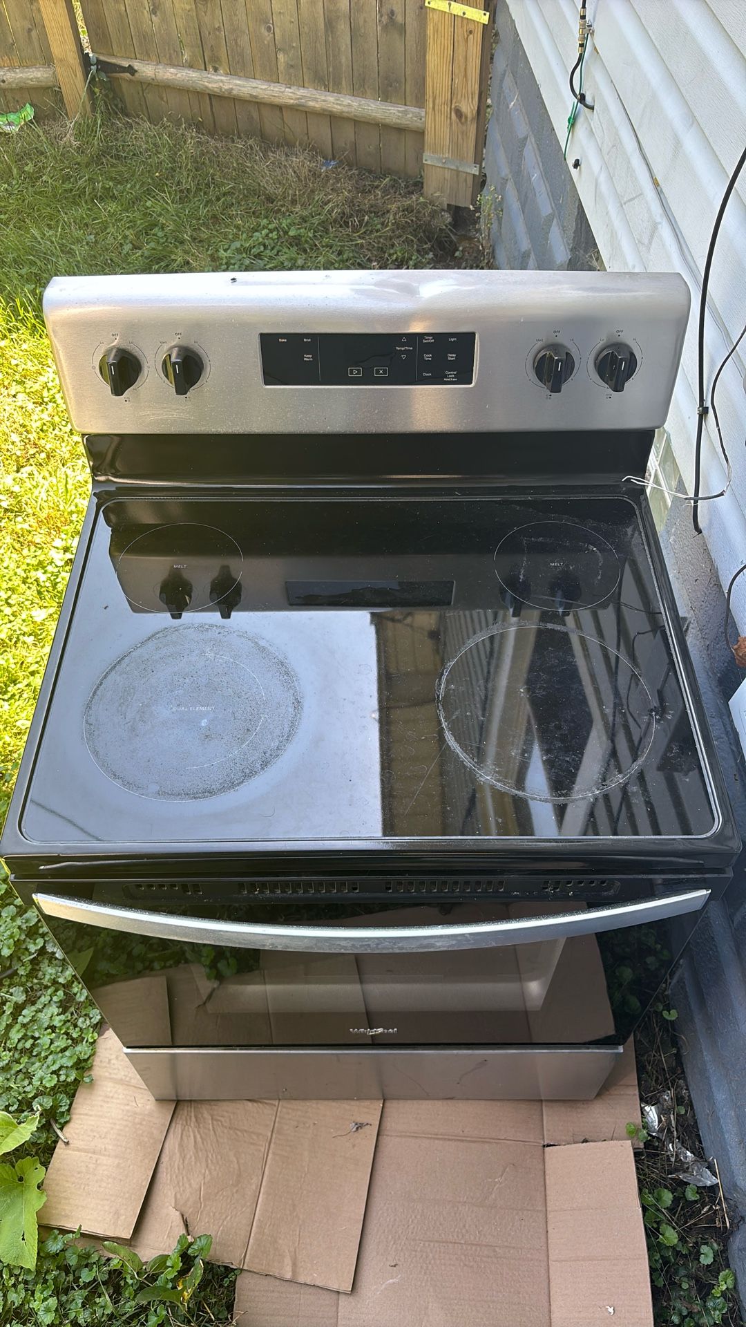 Electric Whirlpool Stove 