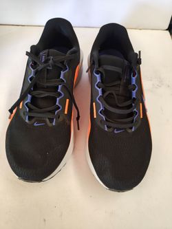 Nike downshifter 13  running shoes size 11 wide