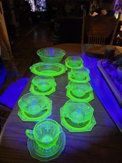 uranium glass