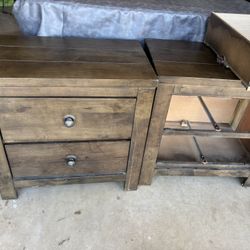 Side Tables 