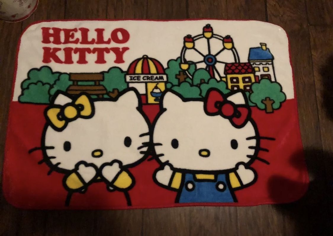 Hello Kitty Plush toddler blanket