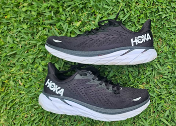 HOKA men shoes size 11