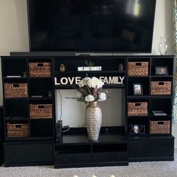 Entertainment Center It Has Two Pieces 