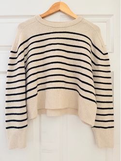 Women’s Cropped Striped Crew Sweater size Large