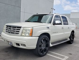 2003 Cadillac Escalade