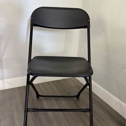 Black Folding Chair – Plastic, Lightweight