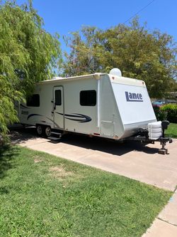 2009 Lance Travel Trailer