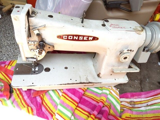 Consew Upholstery MACHINE