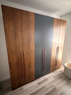 Large Wardrobe with Mixed Finish Doors
