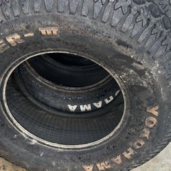 33" Yokohama Super Digger III Tires