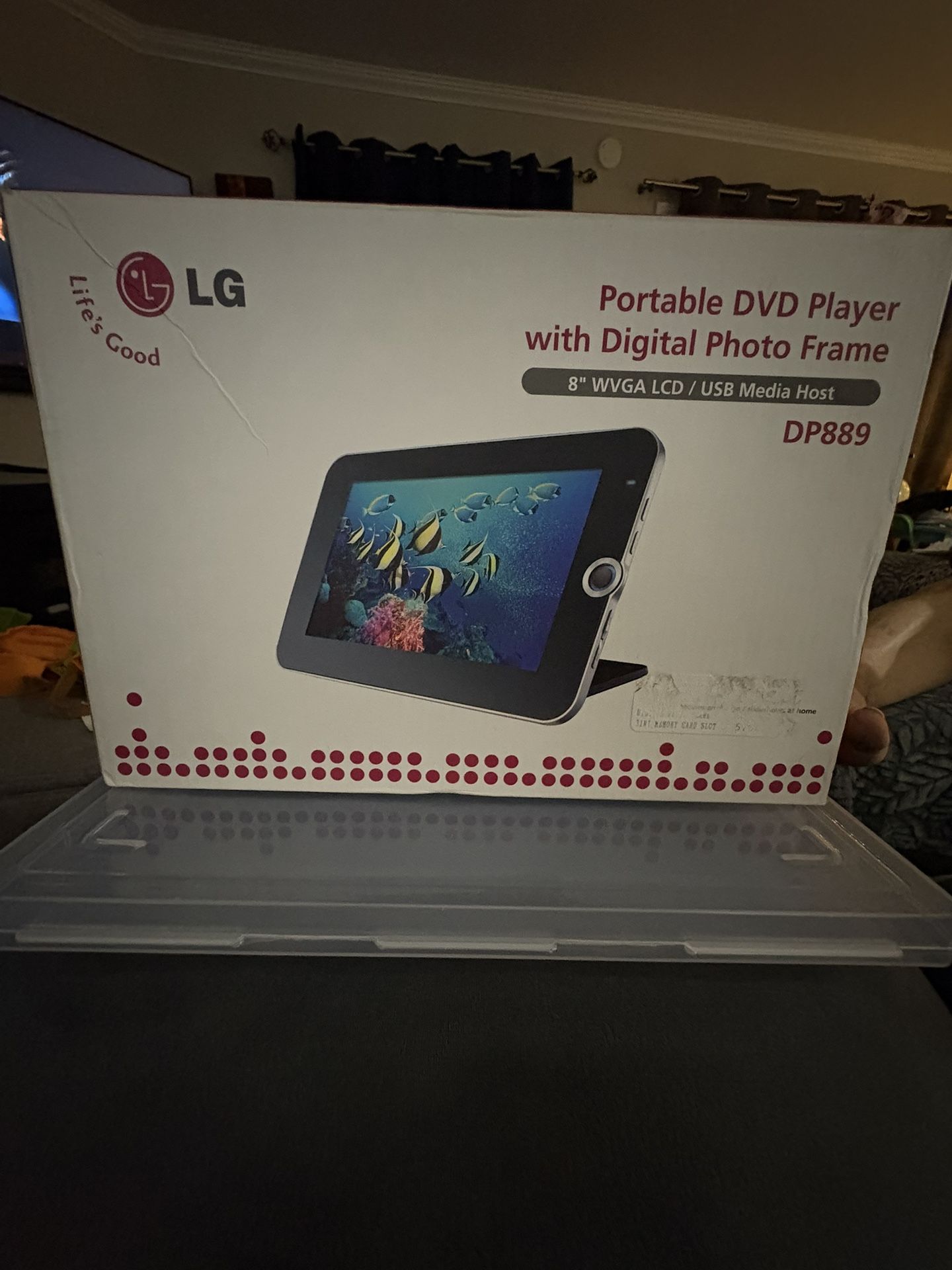 Portable DVD Player With Digital Photo Frame