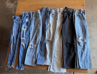 XS Women’s Jeans 👖  $15 for ALL