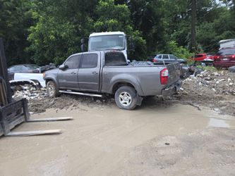 2004 Toyota Tundra For Parts 