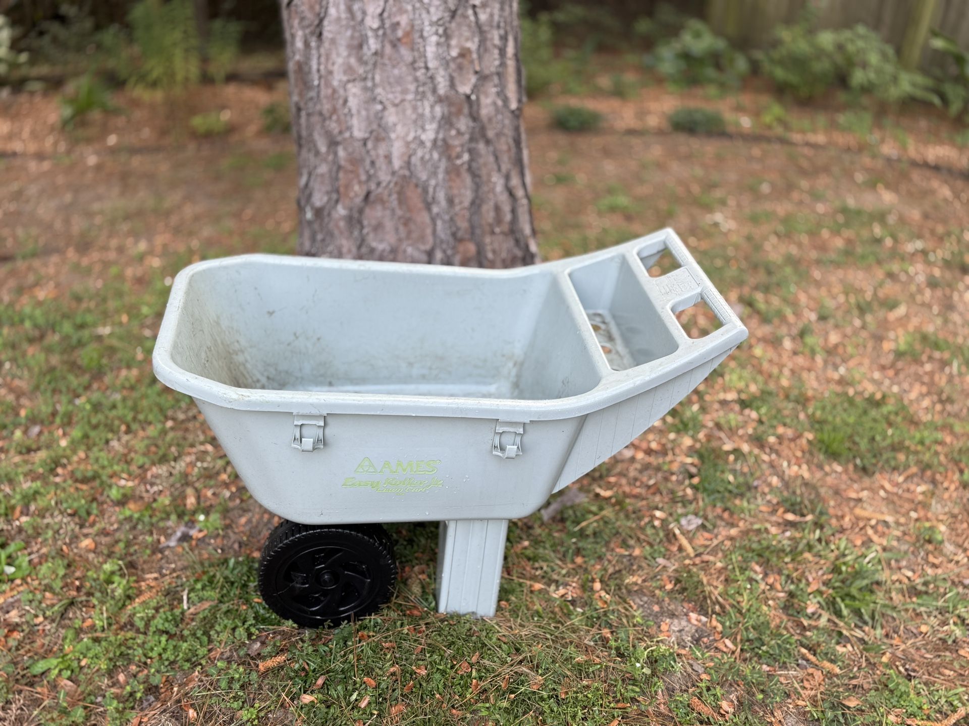 Yard Cart By Ames