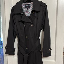 Black London fog trench coat size XXL