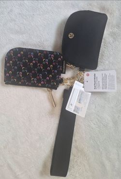 Lululemon dual pouch Wristlet