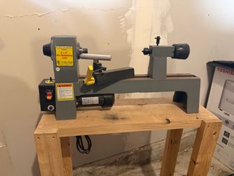 Lathe - Central Machinery mini woodworking lathe 8"x12"