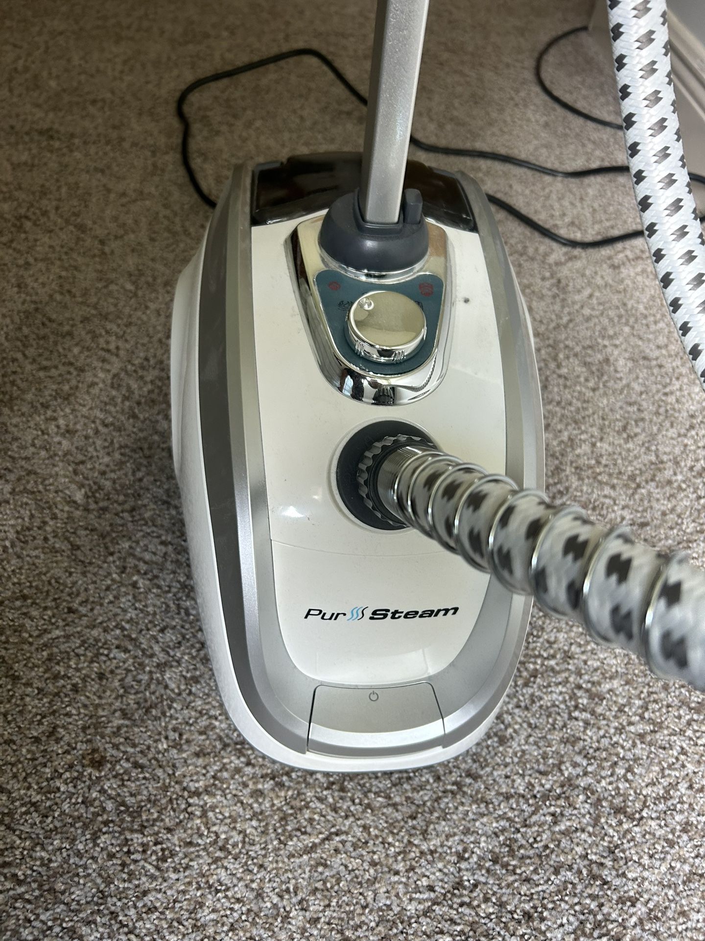 Clothes Steamer