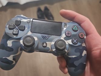 Ps4 blue camouflage controller