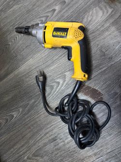 DeWalt DW268 VSR VERSA-CLUTCH SCREWDRIVER