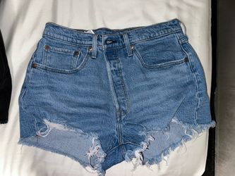 501 Denim Levi Shorts