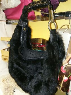 Fur. Purse