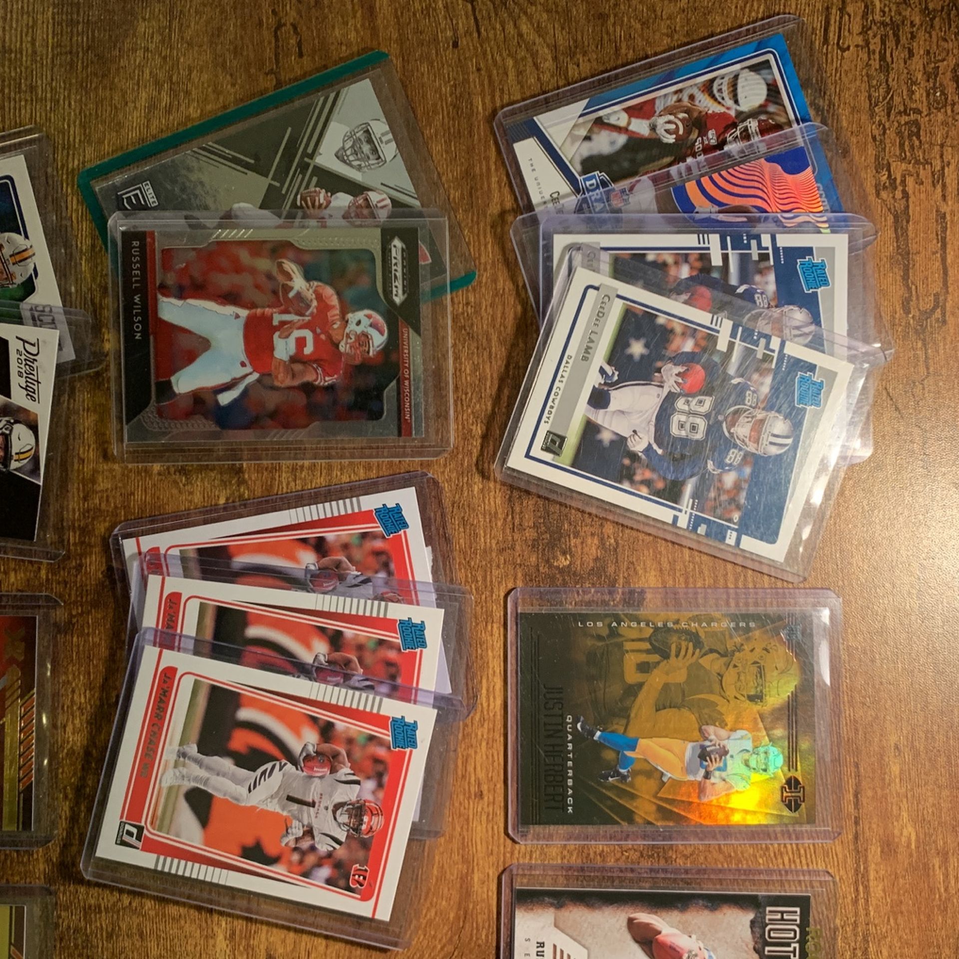 Assorted Baseball, Football & Basketball Trading Cards