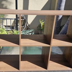 CUBBY SHELVES (6 cubes)