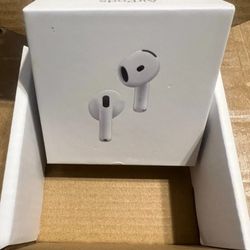 Gen 4 Air Pods 