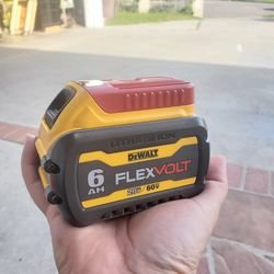 Dewalt flexvolt battery 6ah brand new