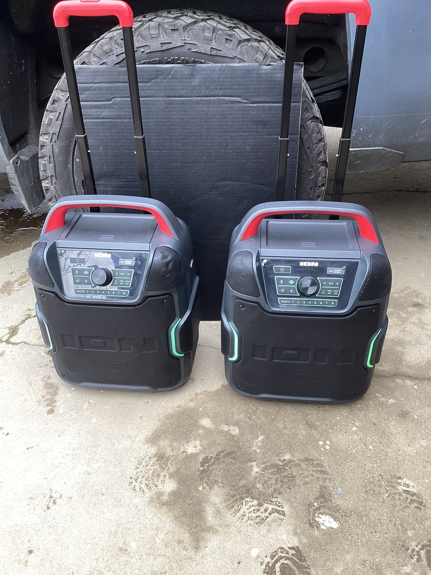 ION PATHFINDER 320 PORTABLE BLUETOOTH SPEAKER 200W