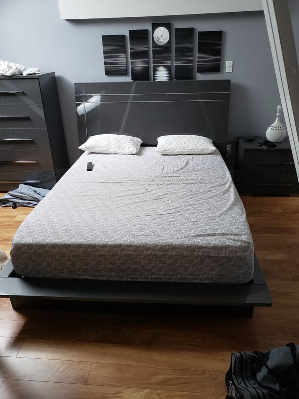 Platinum Bed Queen Size Only For Sale In Boston Ma Offerup