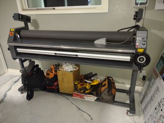 Laminator 64" In. Hot And Cold