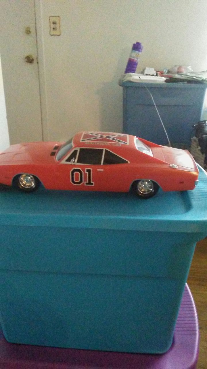 General Lee remote control car by Malibu International Limited for Sale