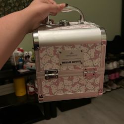 Hello kitty Beauty Impressions