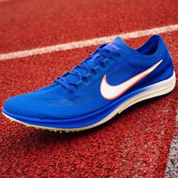 Nike ZoomX Dragonfly Size 4 men/ Women’s Size 5.5 Racer Blue Track CV0400-400