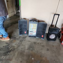 Fender Passport With Speakers 