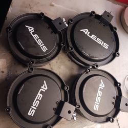 DRUMS Alesis. Electric. 