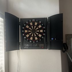 Game Room Items, Dart Board And Ax Throwing Set 