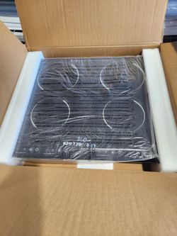KI0734-003 New In-The-Box 3000 Watt 4 Burner Induction Cooktop 110V