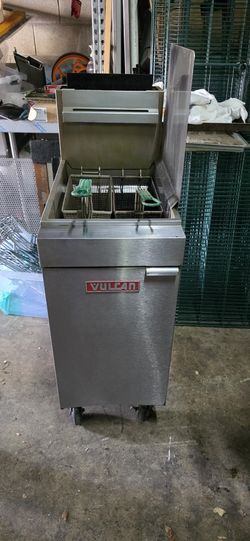 VULCAN 40LB GAS DEEP FRYER