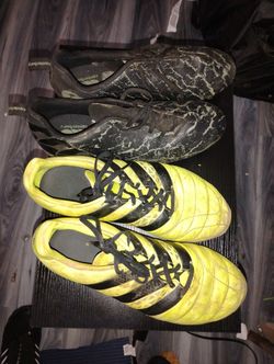 Soccer cleats Men's 10.5